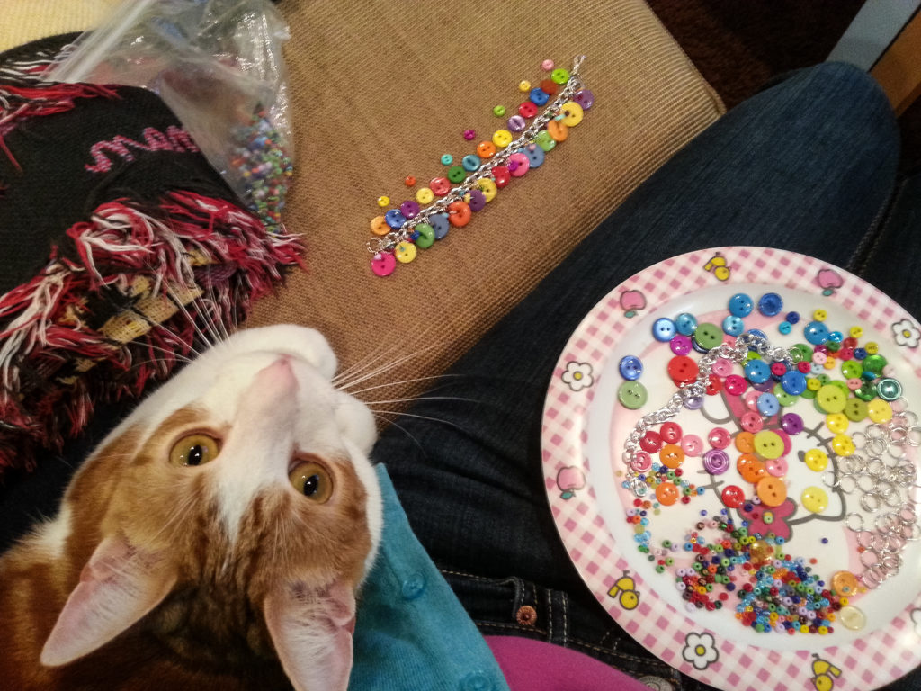 jewelry helper Hobbes