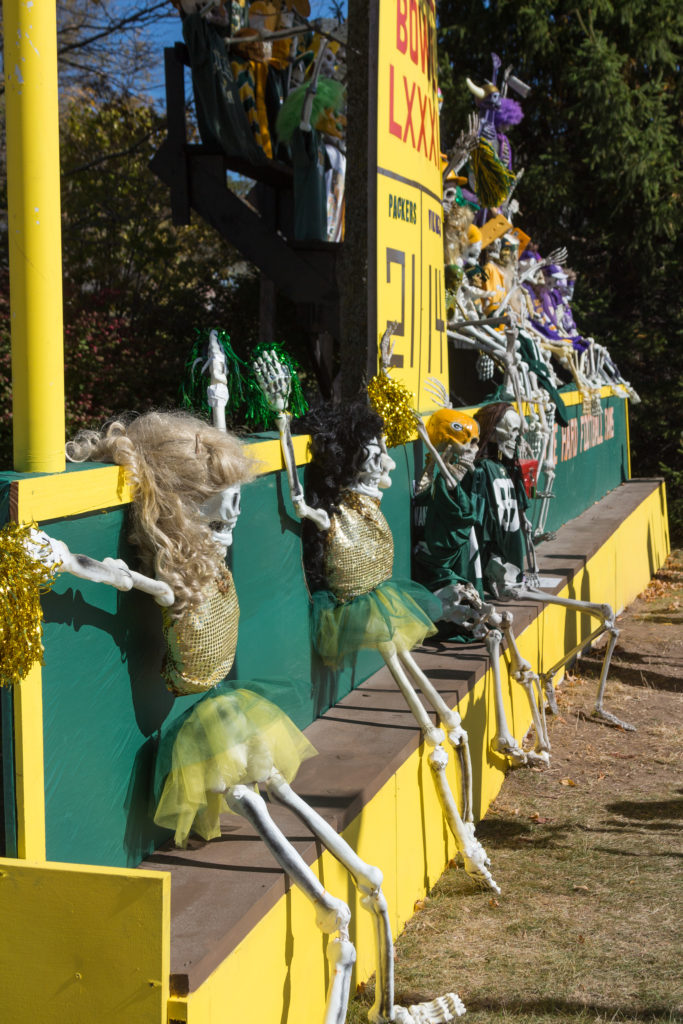 Jimmy Zamzow's Packers vs Vikings Skull Bowl in Hubertus, WI | https://www.roseclearfield.com