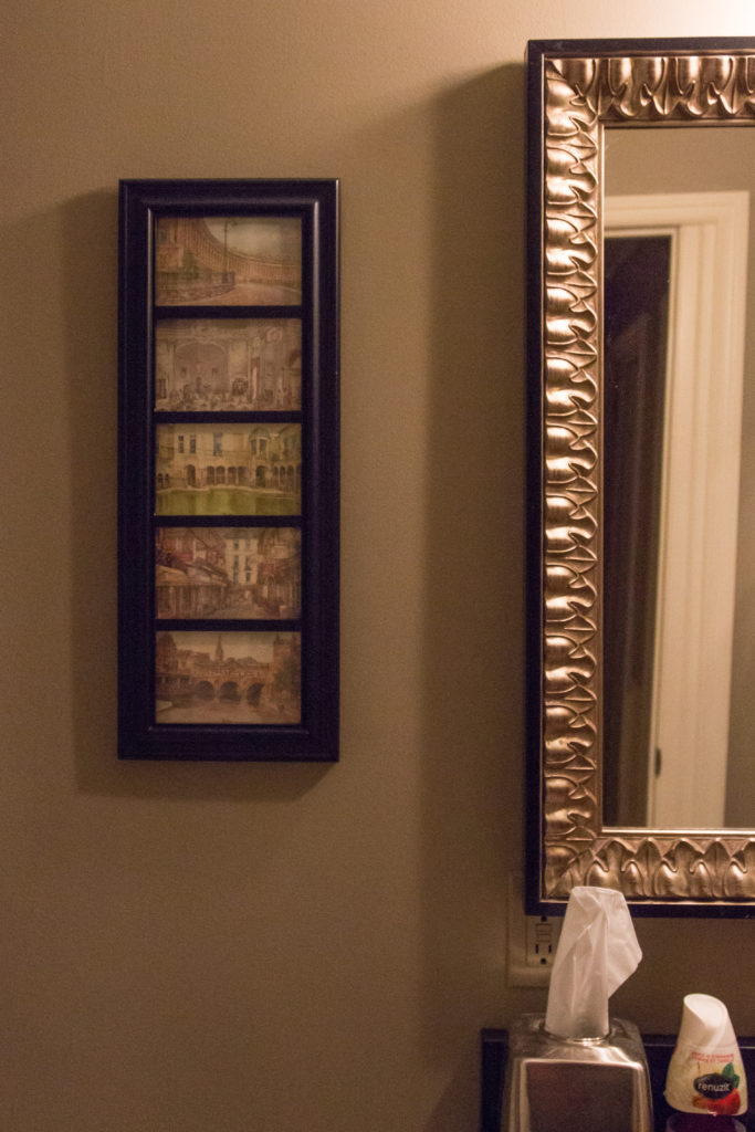 Bath, England Themed Powder Room | https://www.roseclearfield.com