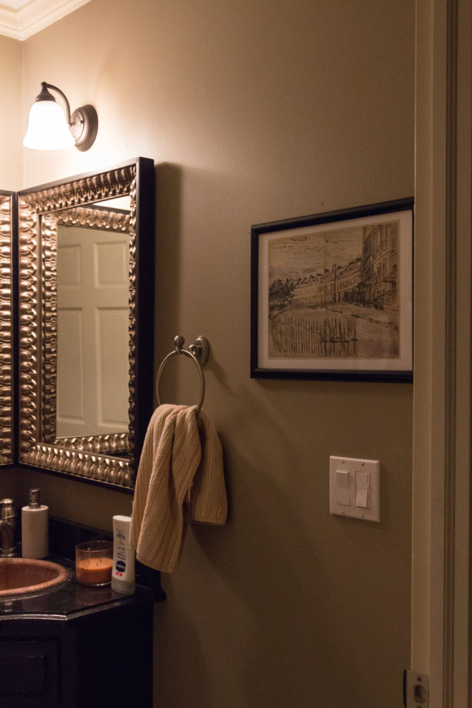 Bath, England Themed Powder Room | https://www.roseclearfield.com