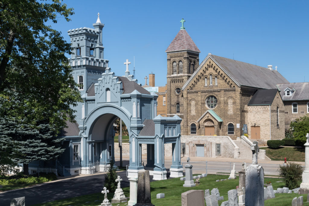 Calvary Cemetery - Doors Open Milwaukee 2016 | https://www.roseclearfield.com
