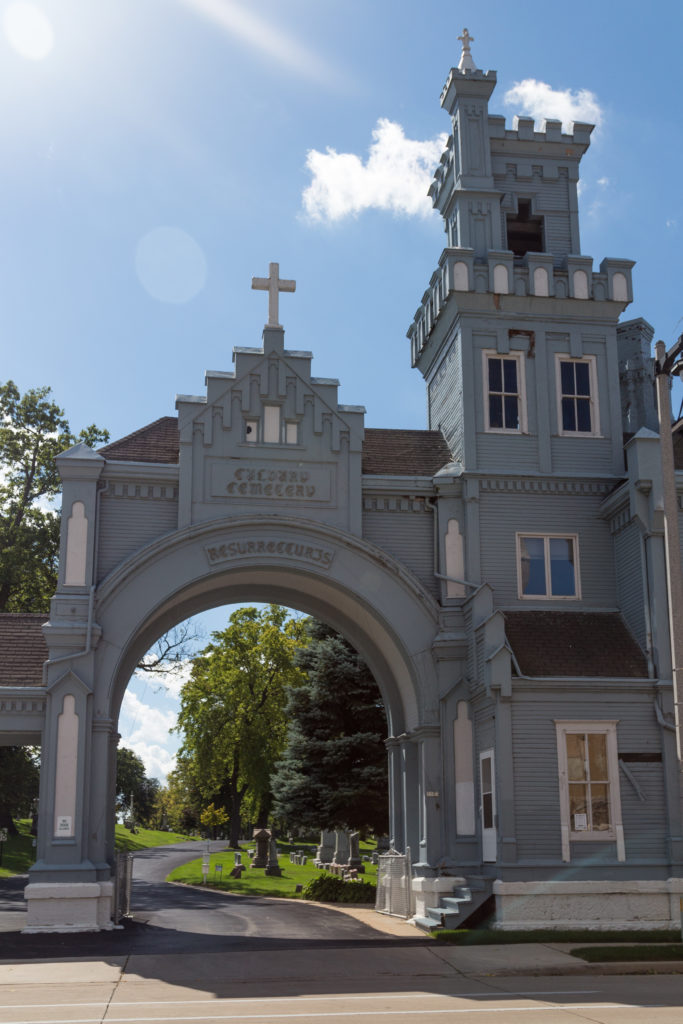 Calvary Cemetery - Doors Open Milwaukee 2016 | https://www.roseclearfield.com