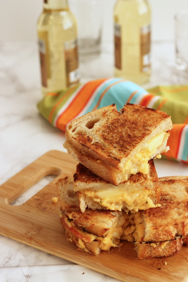 Fall and Winter Grilled Cheese Recipes - Grilled Cheddar, Brie, and Apple Sandwiches - cravingsomethinghealthy.com | https://www.roseclearfield.com