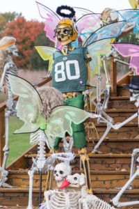 Jim Zamzow's Annual Halloween Display in Hubertus, WI | https://www.roseclearfield.com