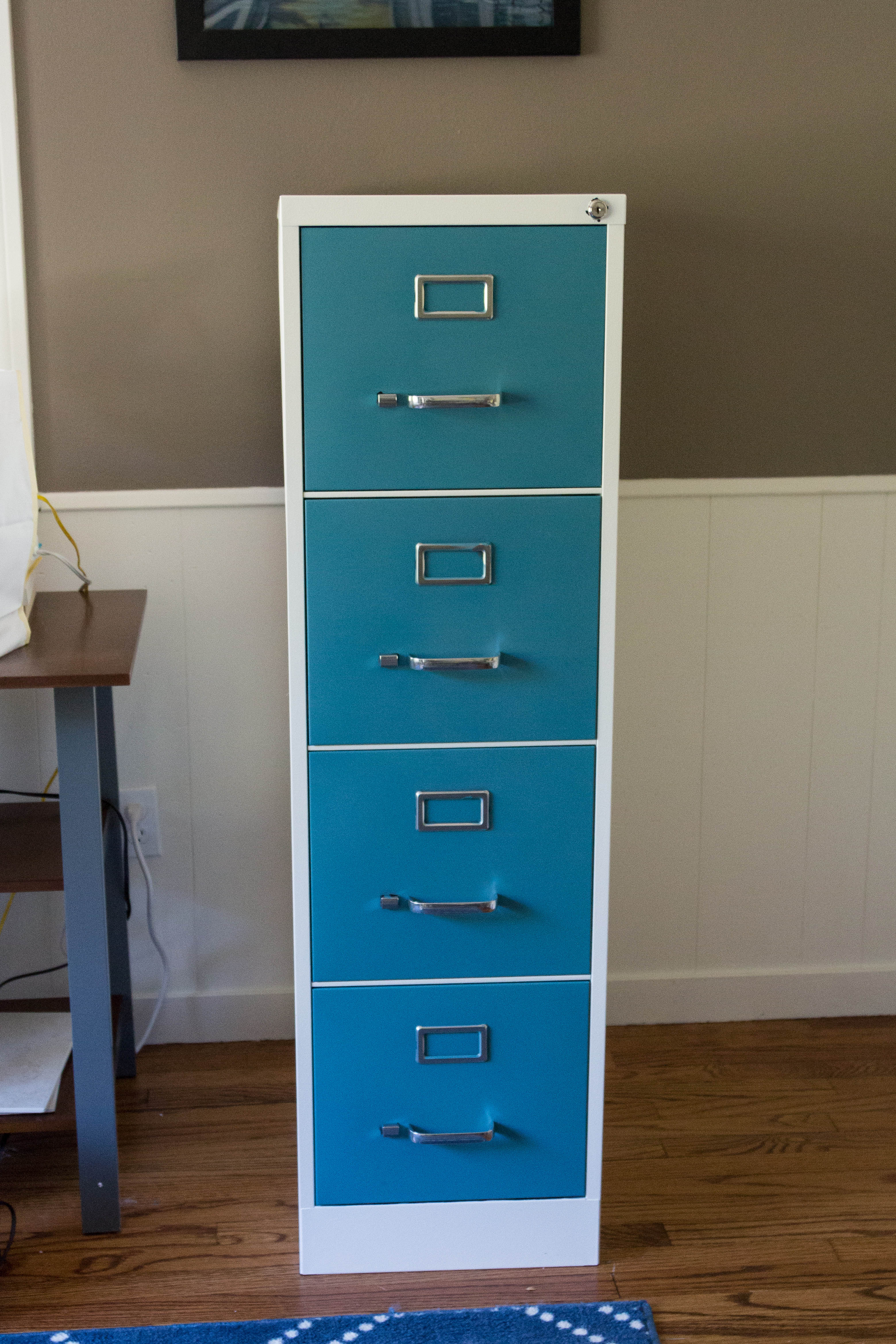 Freshly painted 4-drawer metal file cabinet. A simple paint job makes such a difference! Click through for the full tutorial. | https://www.roseclearfield.com