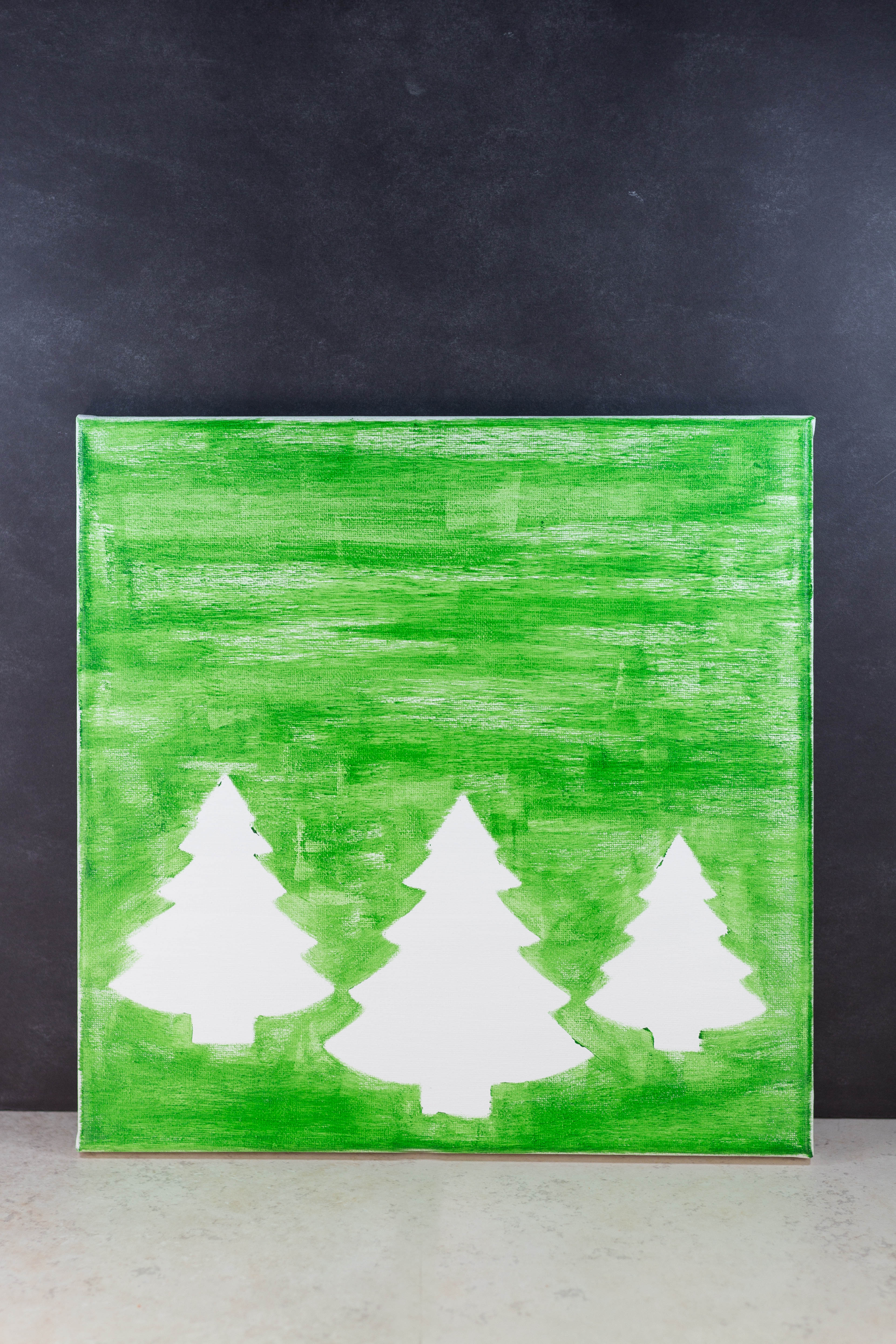 DIY Pine Tree Holiday Decor Canvas Wall Art | https://www.roseclearfield.com