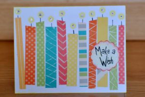 Last-Minute Homemade Christmas Gift Ideas - Paper scrap greeting cards. | https://www.roseclearfield.com