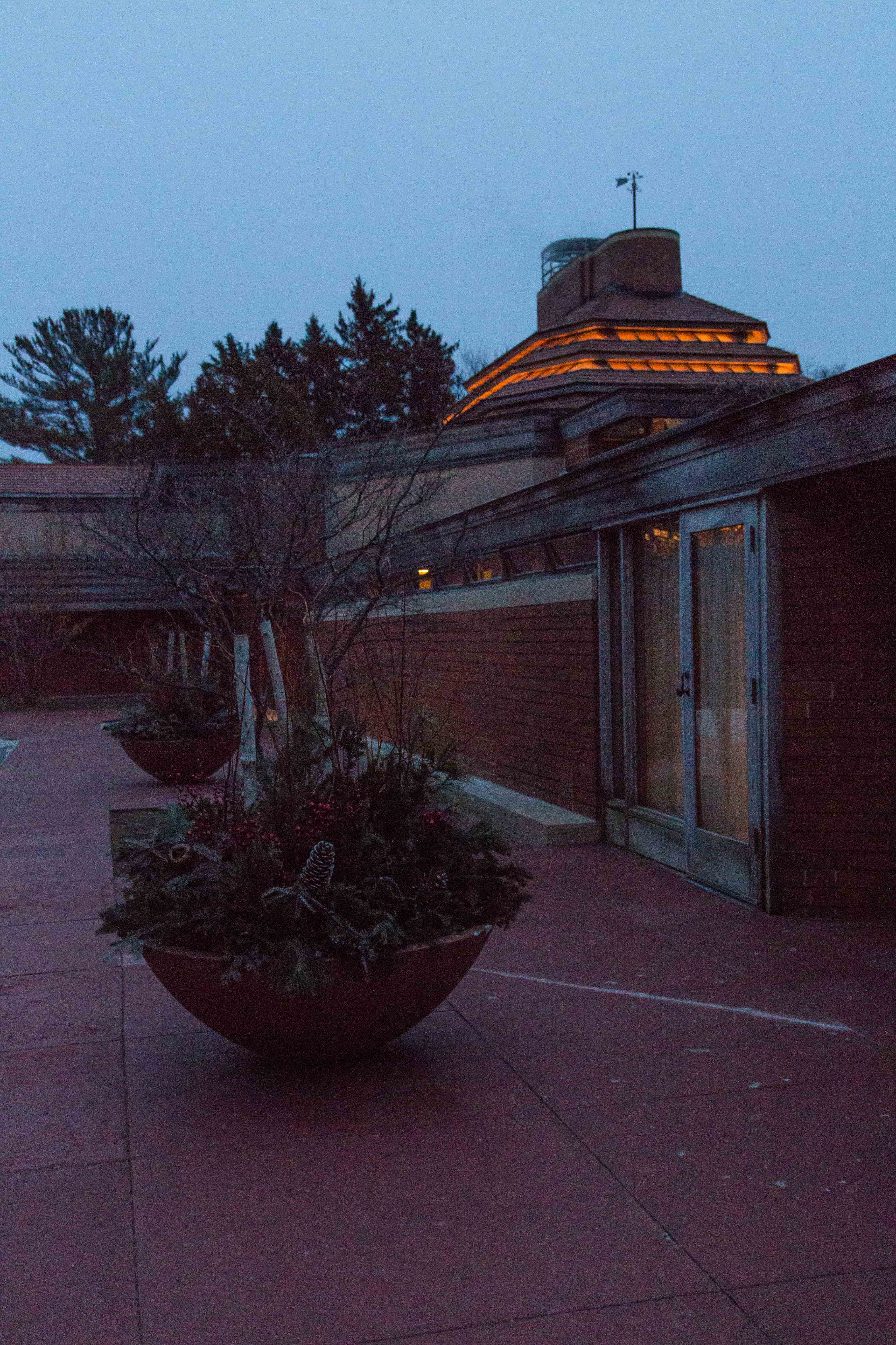 The Johnson Foundation at Wingspread in Racine, WI - Frank Lloyd Wright architecture | https://www.roseclearfield.com