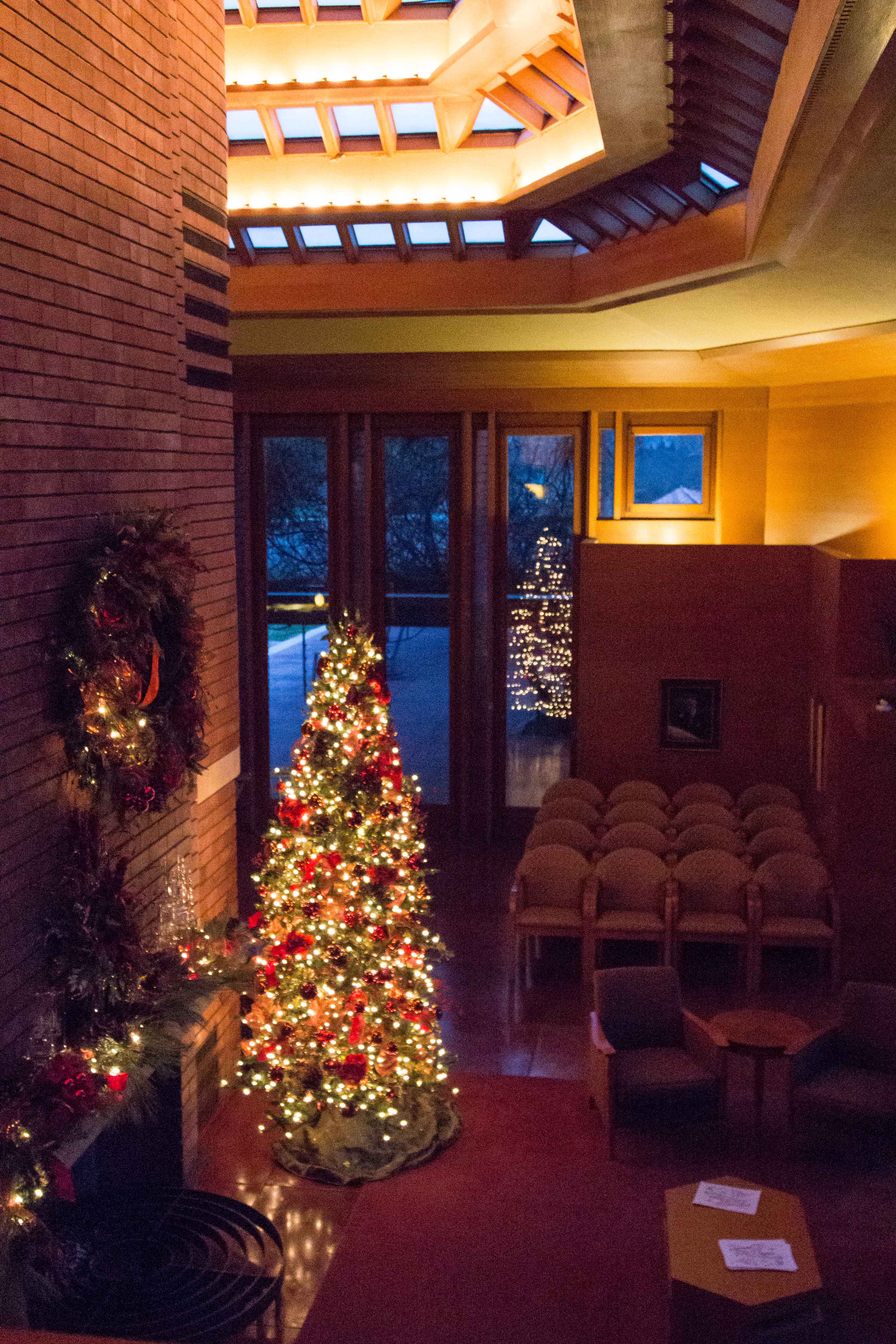 The Johnson Foundation at Wingspread in Racine, WI - Frank Lloyd Wright architecture | https://www.roseclearfield.com