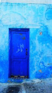 Pantone Spring 2017 Island Paradise - Blue Door | https://www.roseclearfield.com