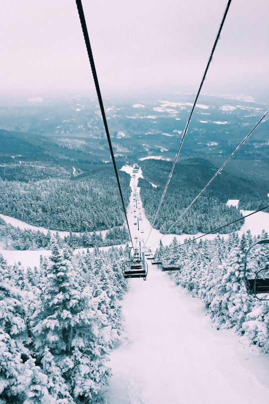 Winter Photography Inspiration - Ski Lift in Winter | https://www.roseclearfield.com