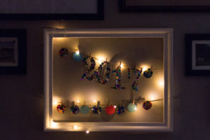 Sparkly New Year's Paper Decoration | https://www.roseclearfield.com