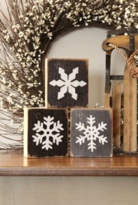 Winter Decorating Ideas for After Christmas | https://www.roseclearfield.com