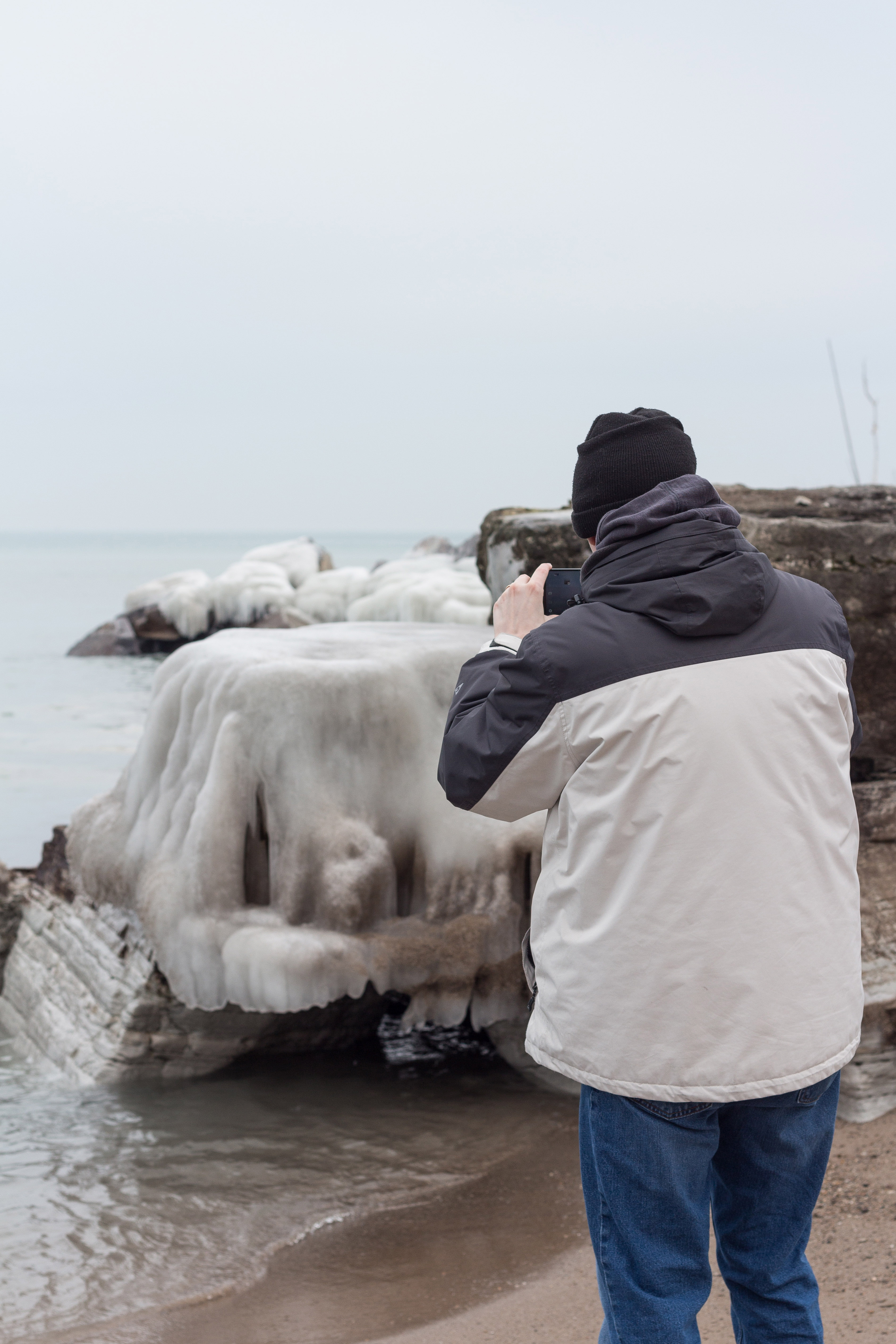 February Lake Michigan Beachfront in Southeast WI | https://www.roseclearfield.com