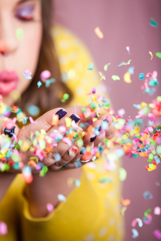 How to Take the Perfect Confetti Photo bestfriendsforfrosting.com