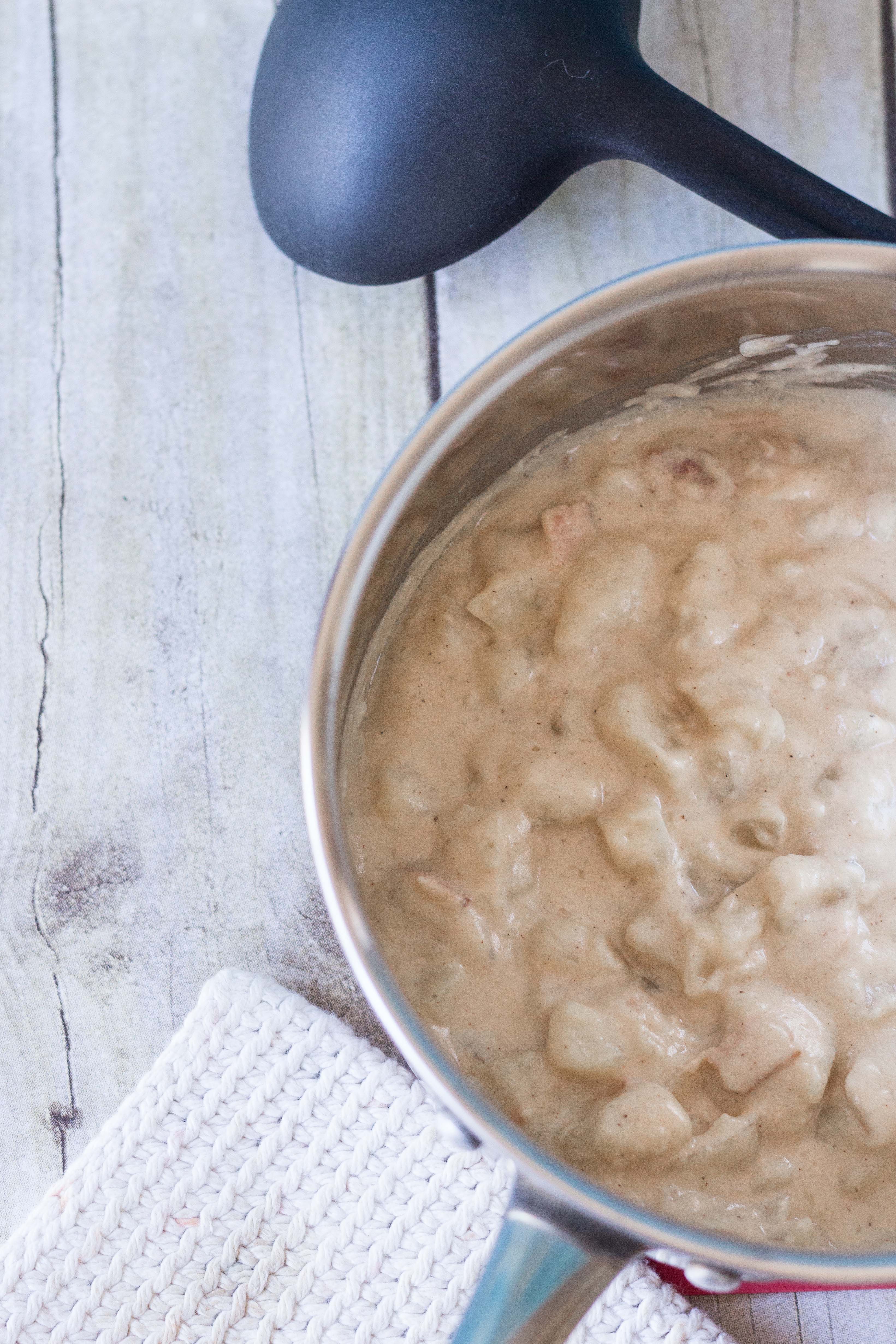 Baked Potato Soup with Colby-Jack Cheese and Bacon | https://www.roseclearfield.com