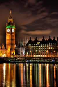 Big Ben at Night by Dave Alexander | https://www.roseclearfield.com