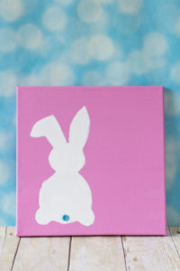 DIY Easter Bunny Canvas Wall Art | https://www.roseclearfield.com