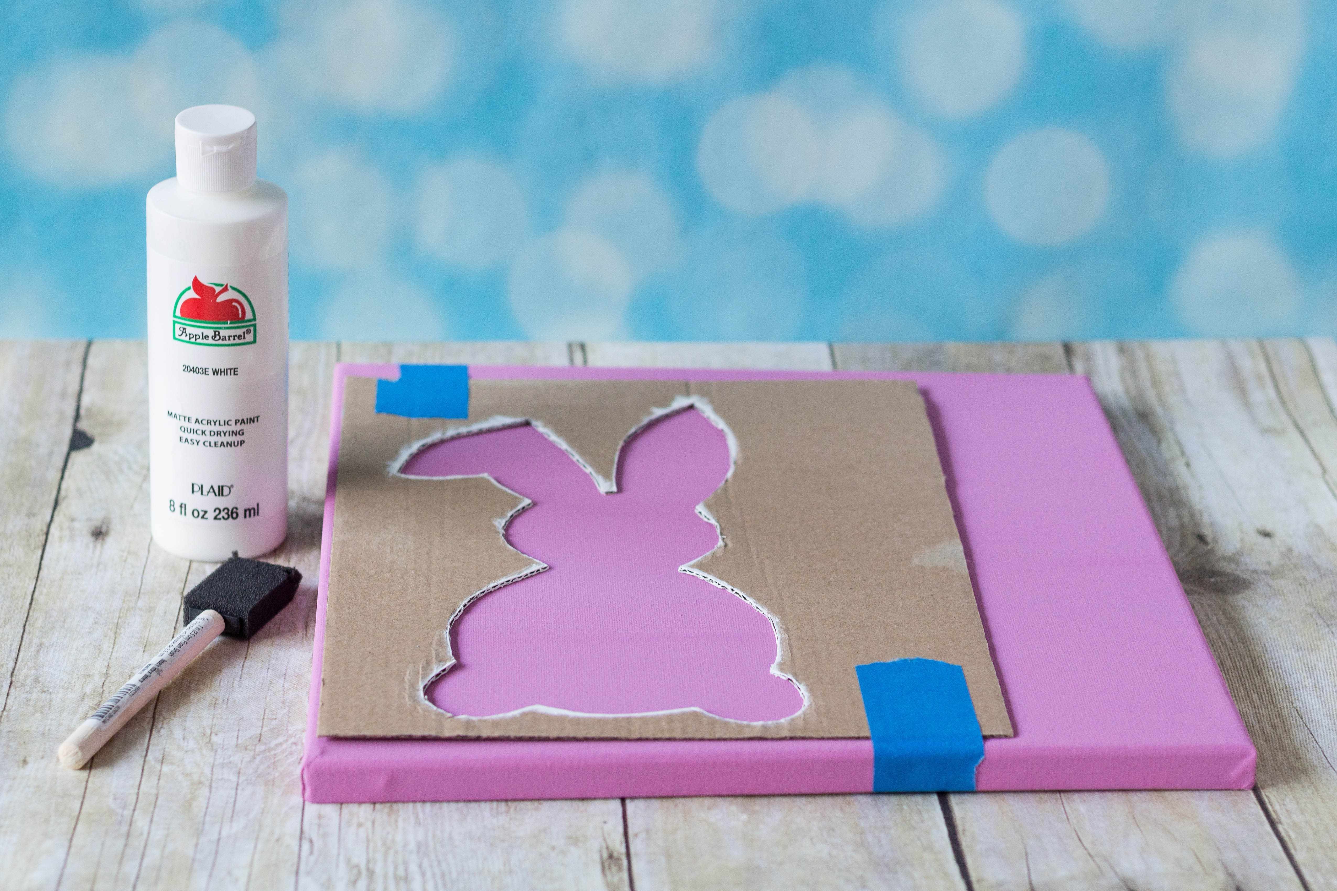 DIY Easter Bunny Canvas Wall Art | https://www.roseclearfield.com