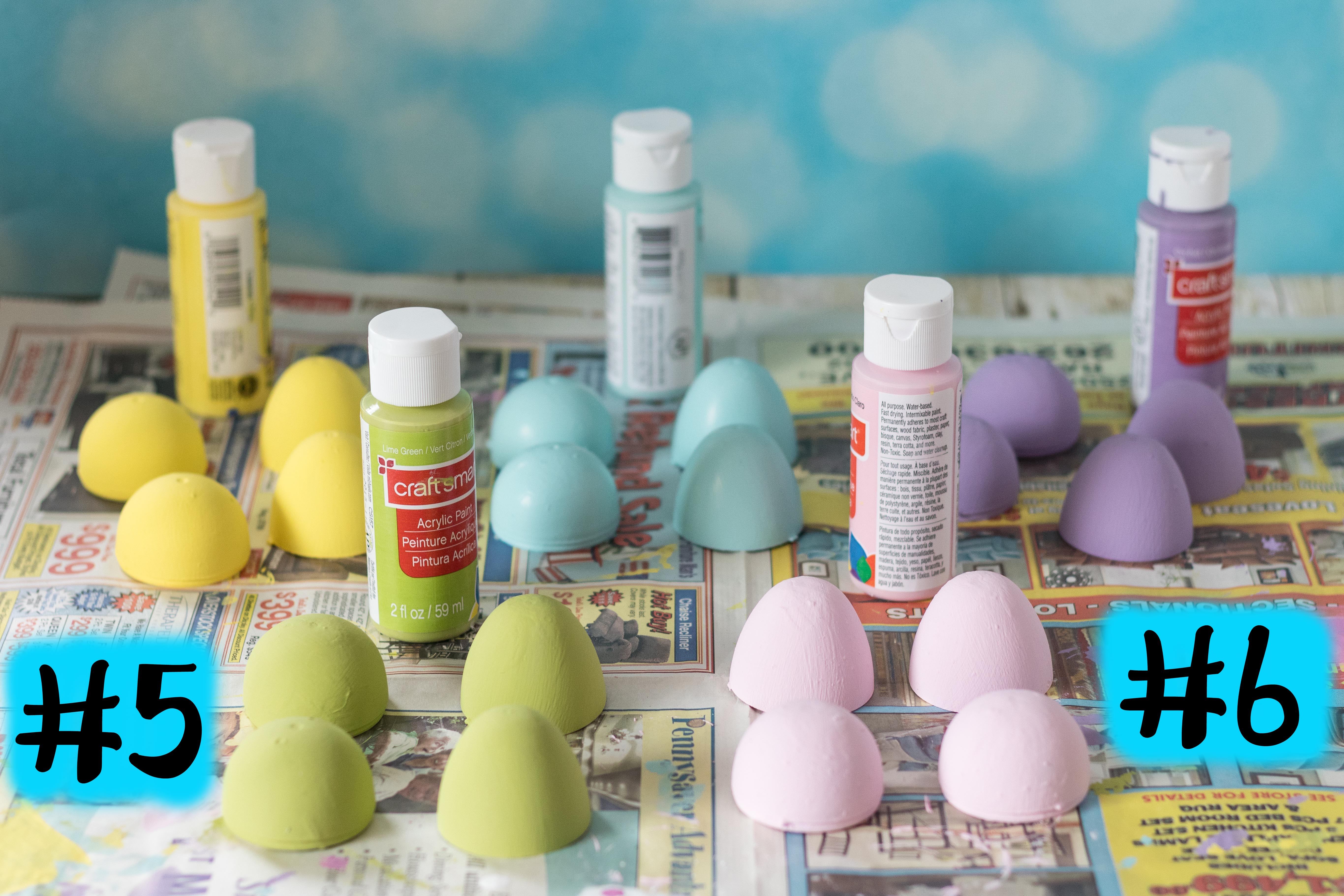 DIY Pastel Painted Speckled Plastic Easter Eggs | https://www.roseclearfield.com