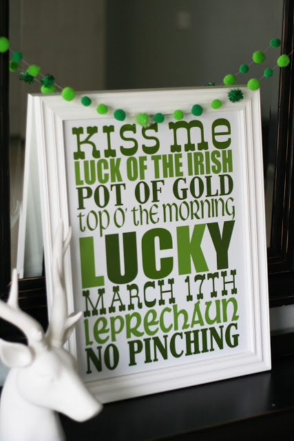 Easy DIY St. Patrick's Day Decor Ideas - St. Patrick's Day Subway Art via Eighteen 25 | https://www.roseclearfield.com