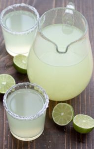 Cinco de Mayo Party Food Ideas - Perfect Pitcher Margaritas via Two Sisters Kitchen | https://www.roseclearfield.com