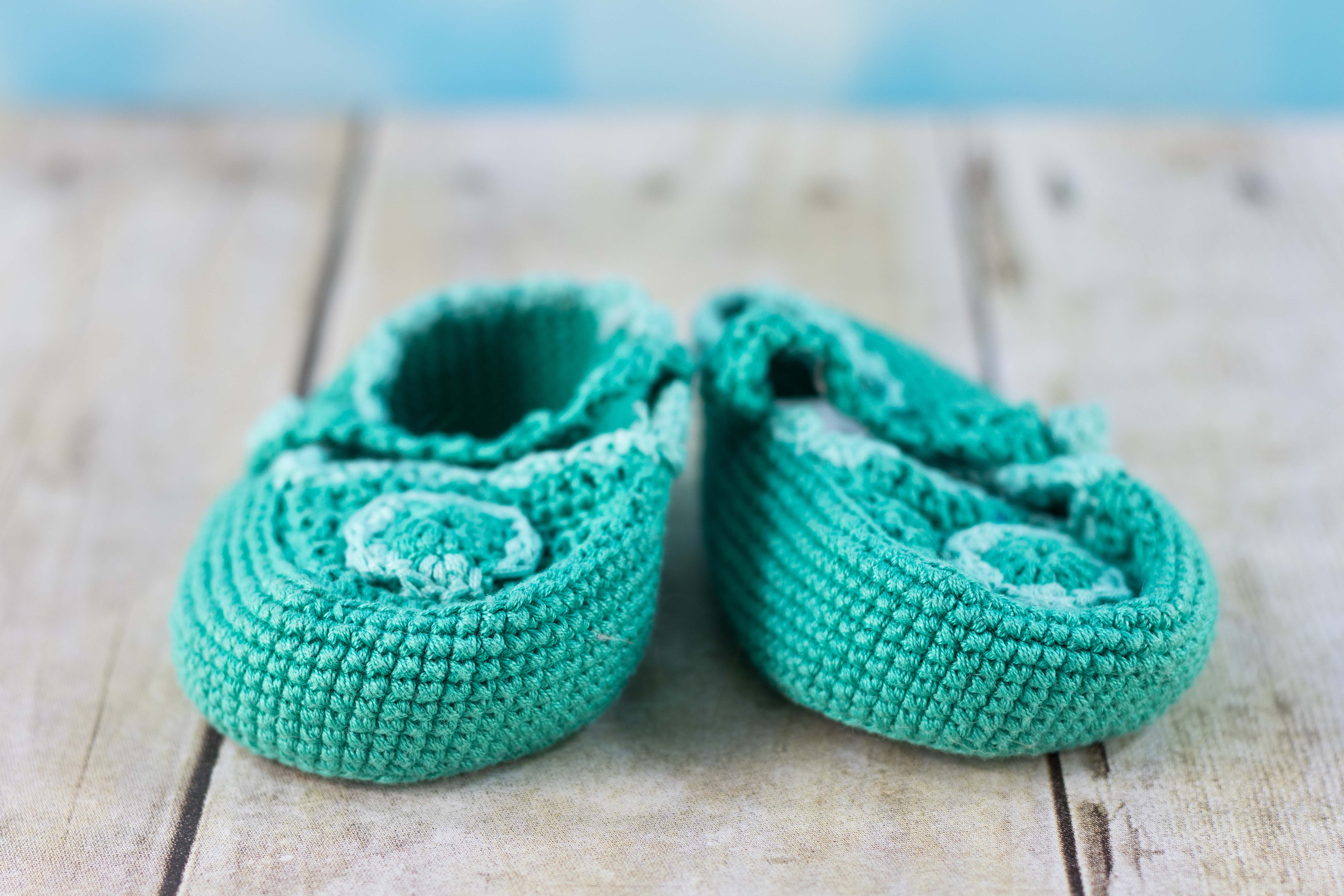 Crocheted Baby Shoes | https://www.roseclearfield.com