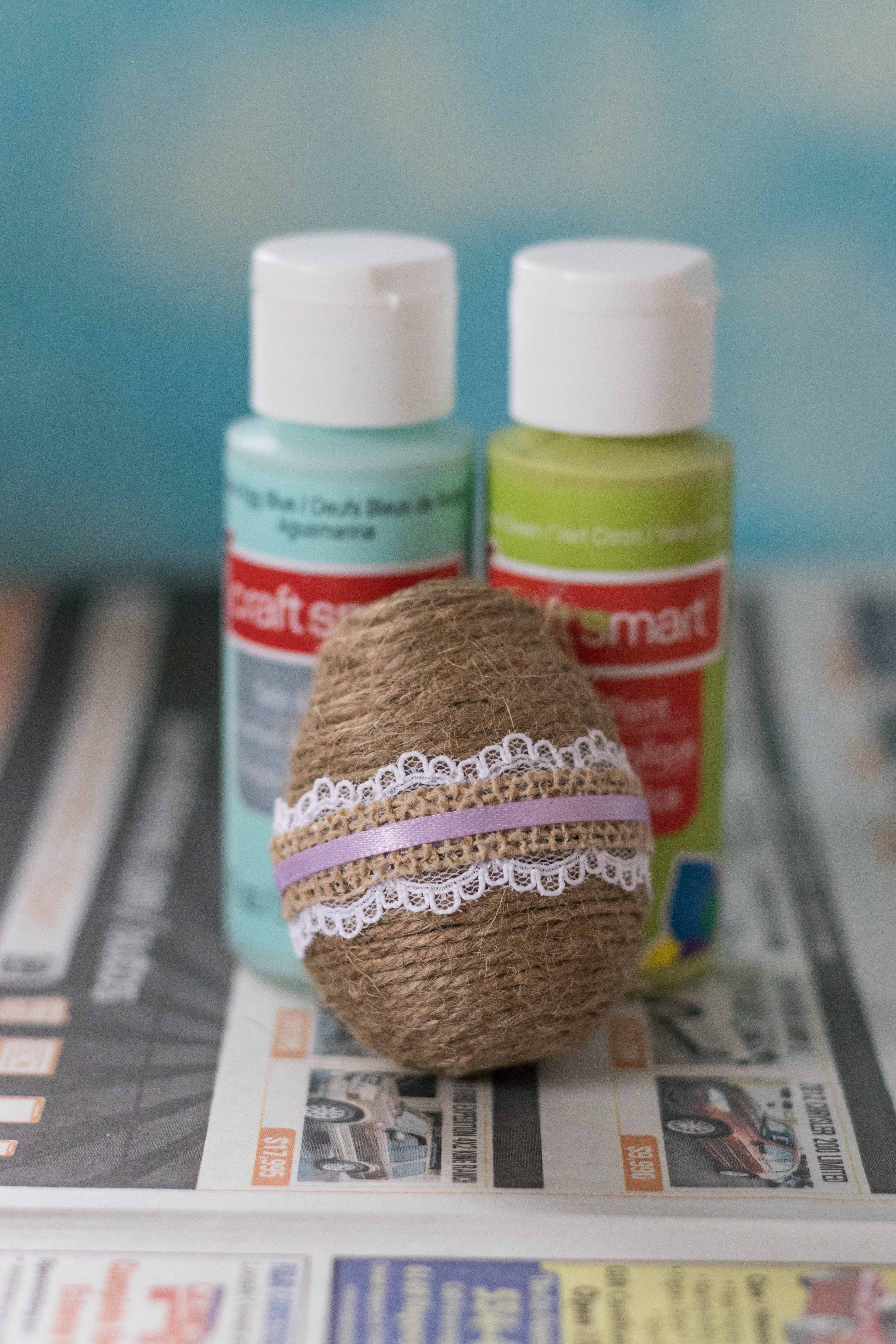 DIY Twine Wrapped Plastic Easter Eggs with Lace and Ribbon | https://www.roseclearfield.com