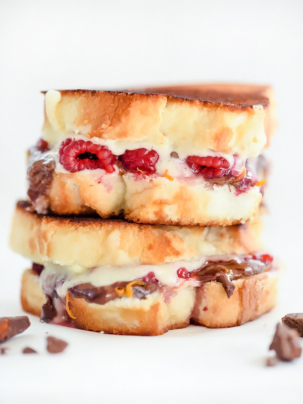 Dessert Grilled Cheese Recipes - Raspberry and Chocolate with Almonds Grilled Cheese via Foodiecrush | https://www.roseclearfield.com