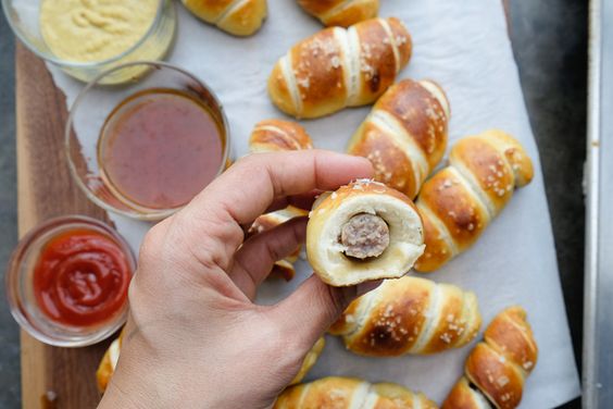 Mother's Day Brunch - Breakfast Sausage Rolls via Shutterbean | https://www.roseclearfield.com
