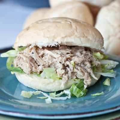 30 Days of Healthy Dinner Recipes - Slow Cooker Chicken Caesar Sandwiches via Boys Ahoy | https://www.roseclearfield.com