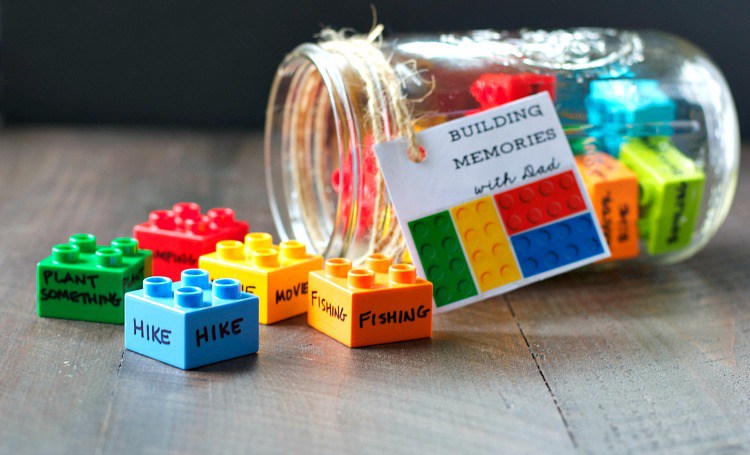 Last Minute DIY Father's Day Gift Ideas - Building Memories with Dad via The Seasoned Mom | https://www.roseclearfield.com