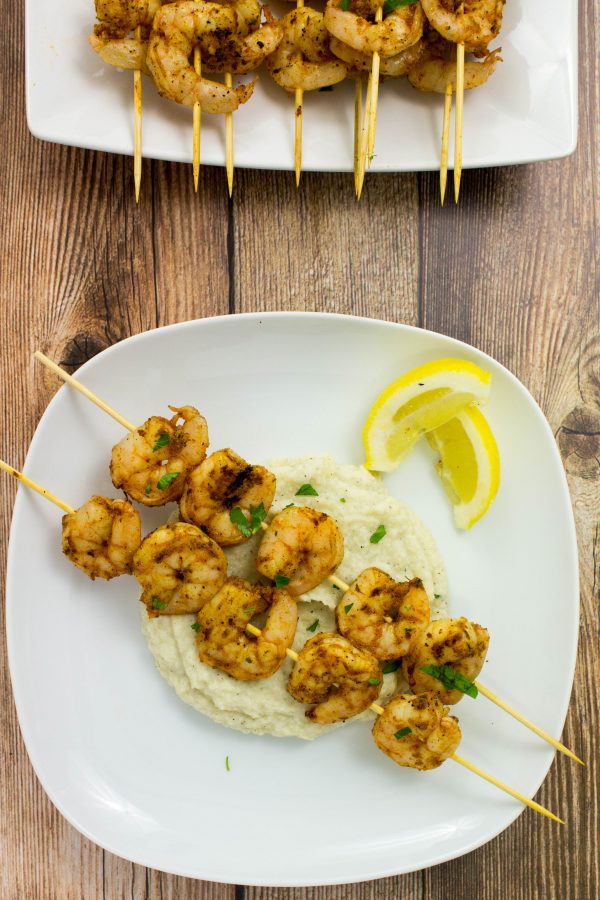 30 Days of Healthy Grilling Recipes - Grilled Blackened Shrimp Skewers via Bites of Flavor | https://www.roseclearfield.com