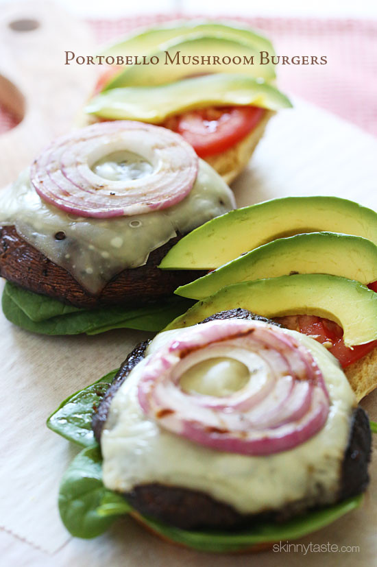 30 Days of Healthy Grilling Recipes - The Best Grilled Portobello Mushroom Burgers via Skinny Taste | https://www.roseclearfield.com