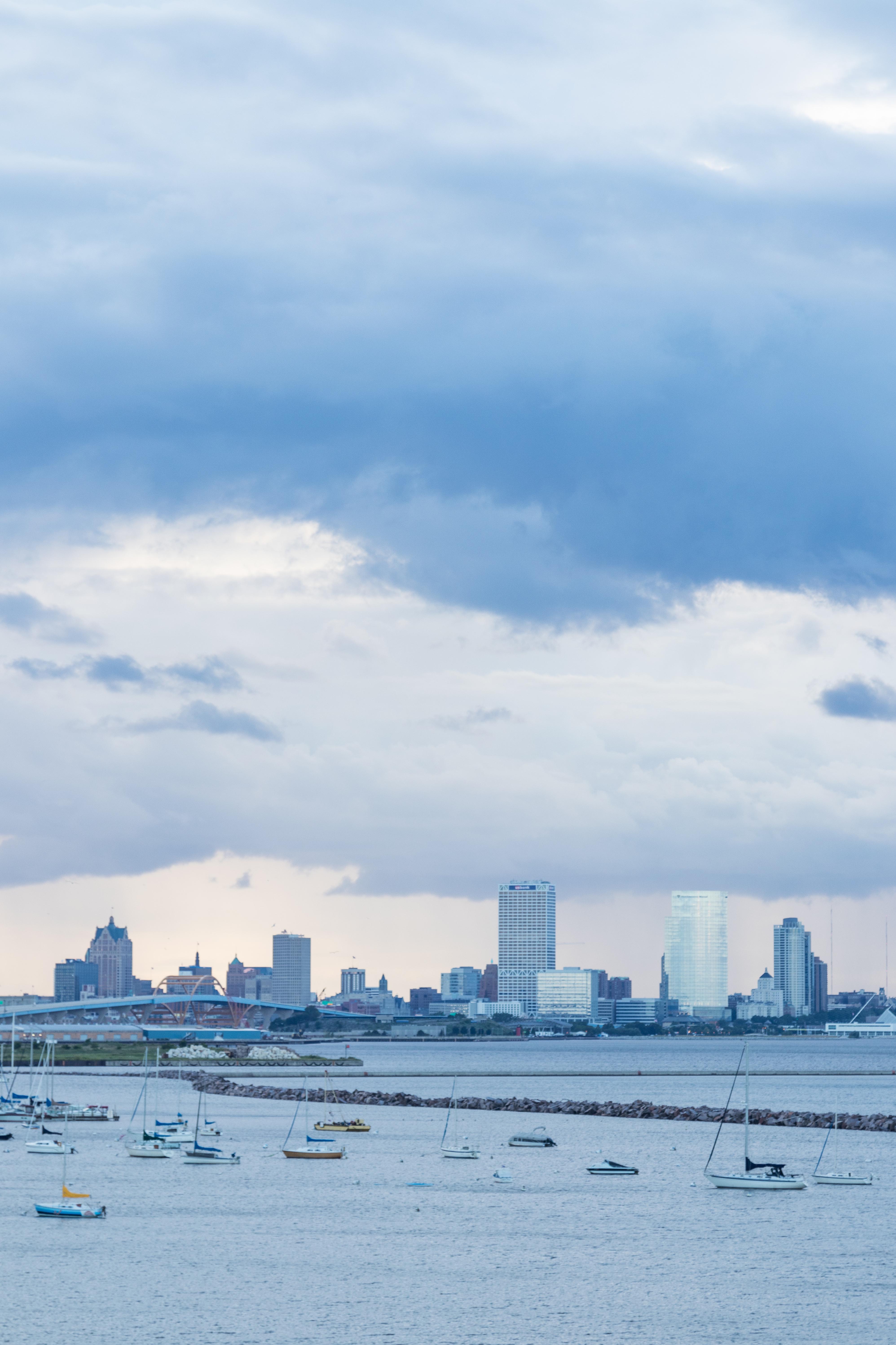 South Shore Park at Dusk - Milwaukee, WI | https://www.roseclearfield.com