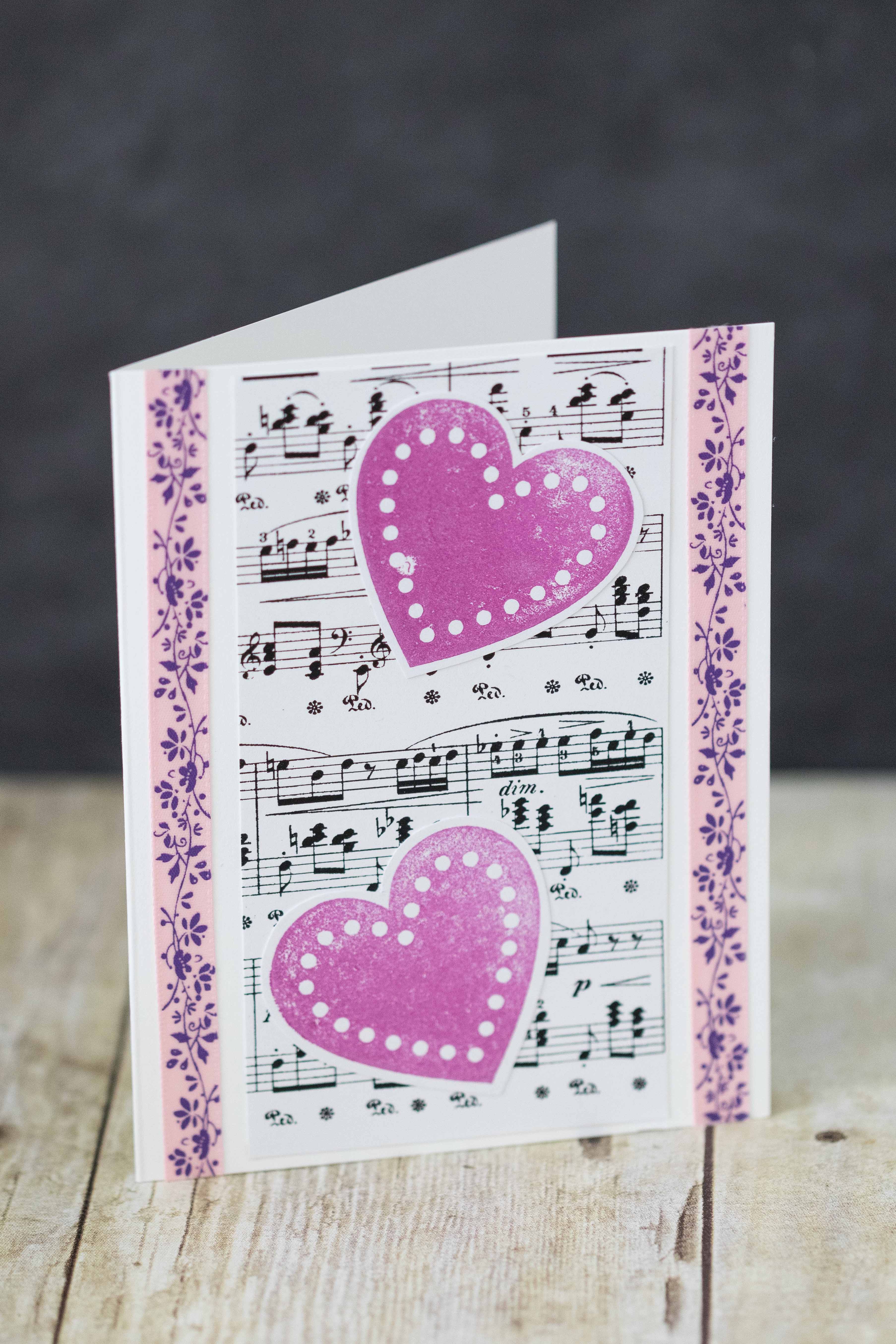 10 Simple DIY Valentine's Day Cards | https://www.roseclearfield.com
