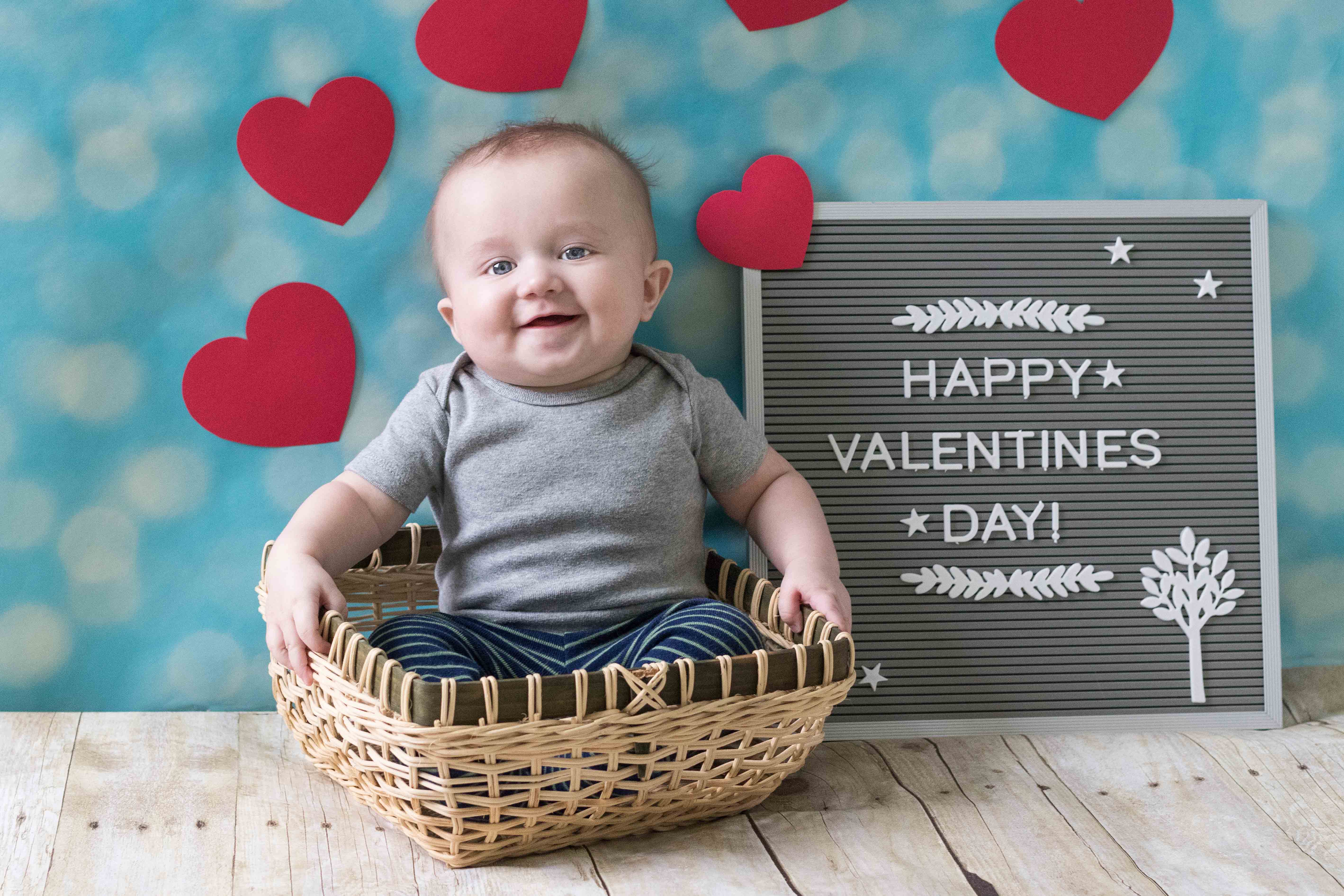 Valentine's Day Baby Photo Idea | https://www.roseclearfield.com