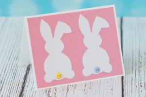 10 Simple DIY Easter Cards | https://www.roseclearfield.com