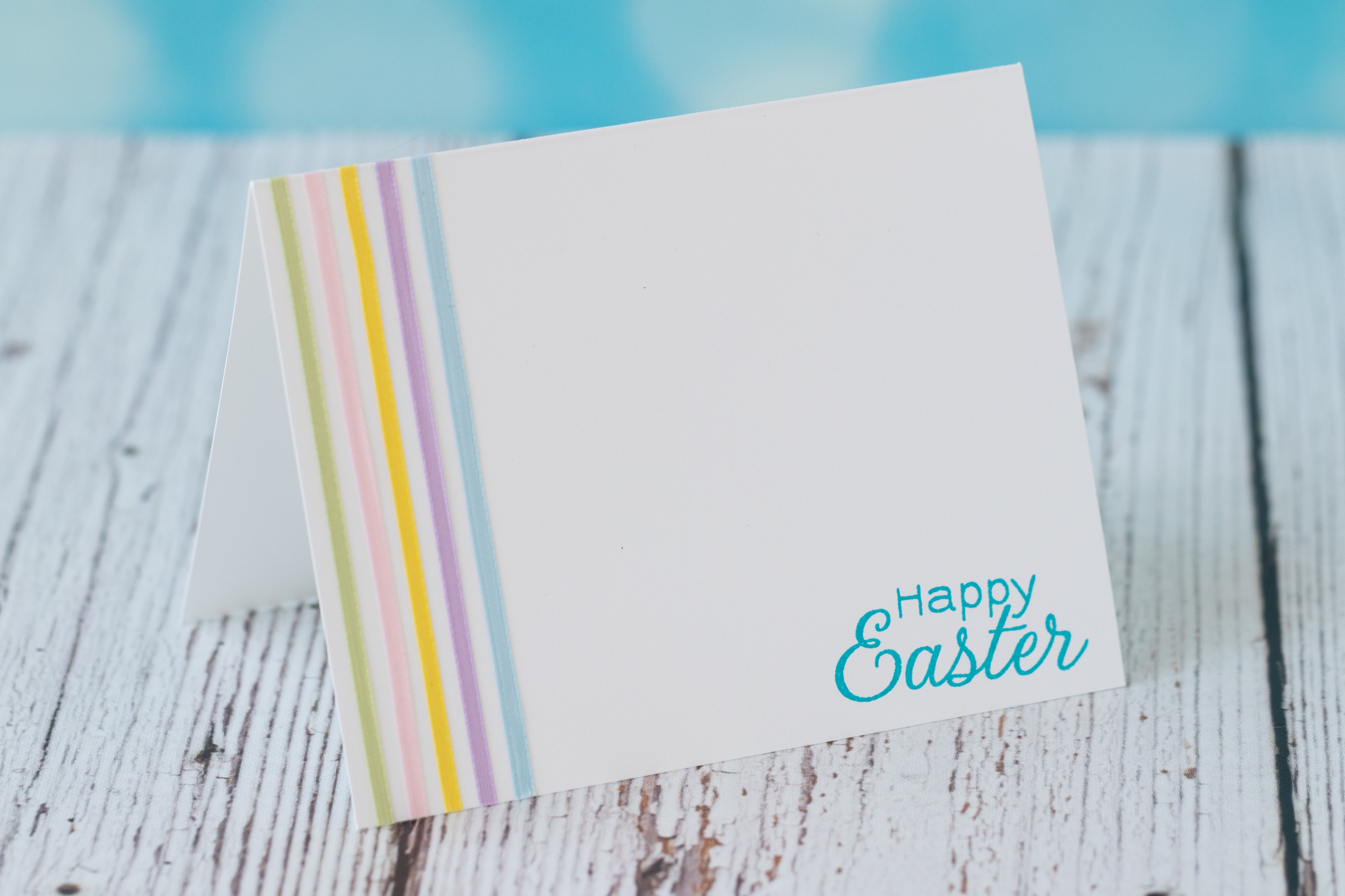 10 Simple DIY Easter Cards | https://www.roseclearfield.com