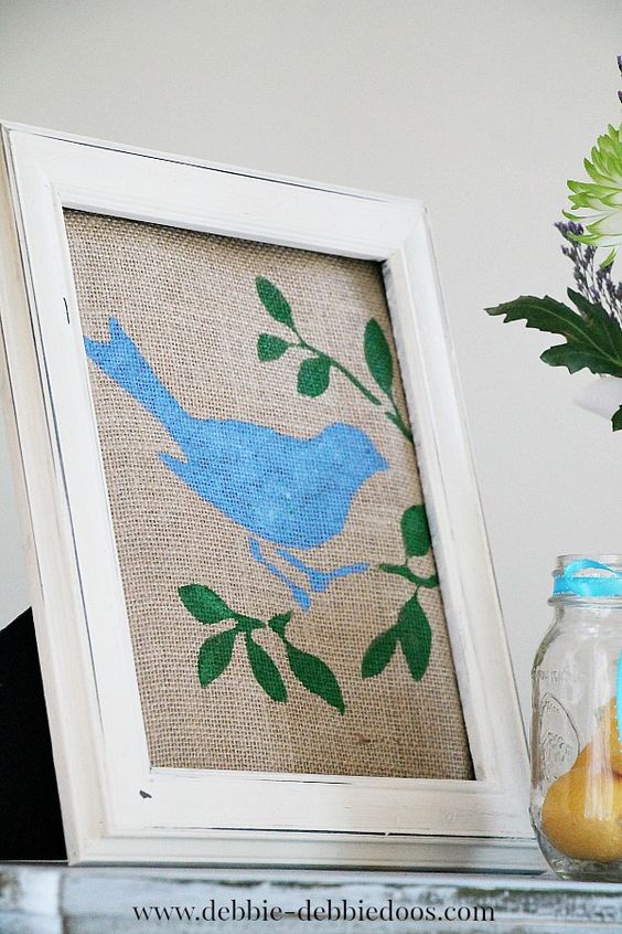 Burlap Bird Decor via Debbie Doos | https://www.roseclearfield.com