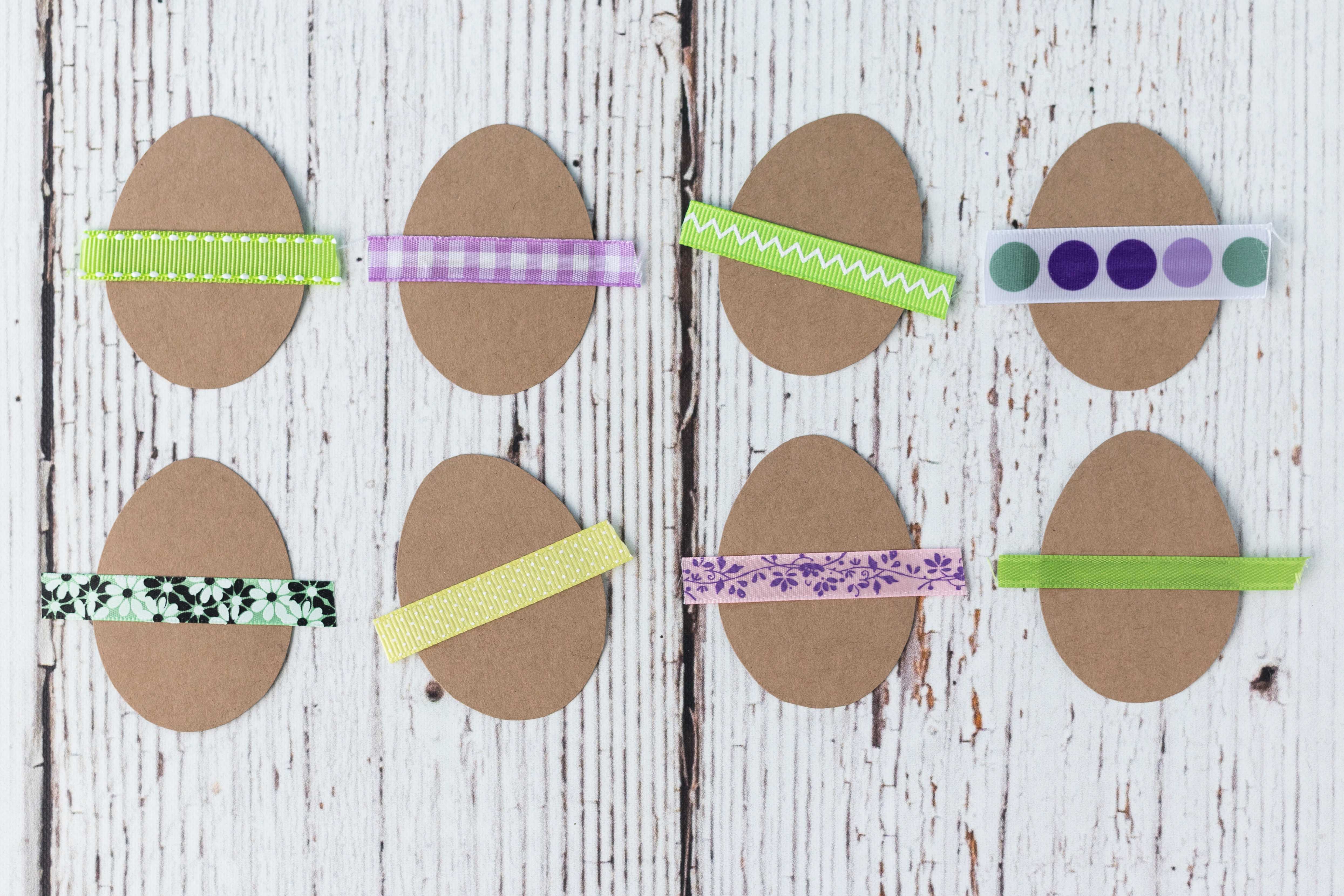 DIY Cardstock Easter Egg Decor | https://www.roseclearfield.com