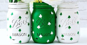 Painted Shamrock Mason Jars Mason Jar Crafts Love