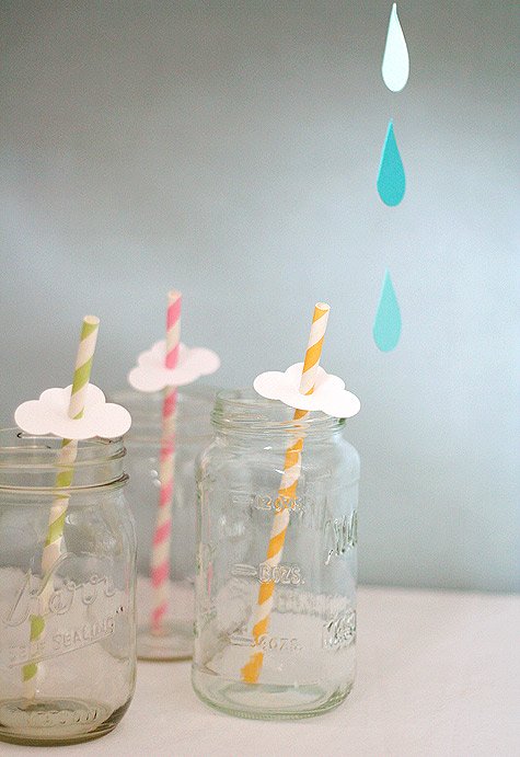 April Showers Bring May Flowers Baby Shower - Cloud Straws for a Baby Shower via Cutest Baby Shower Ideas | https://www.roseclearfield.com