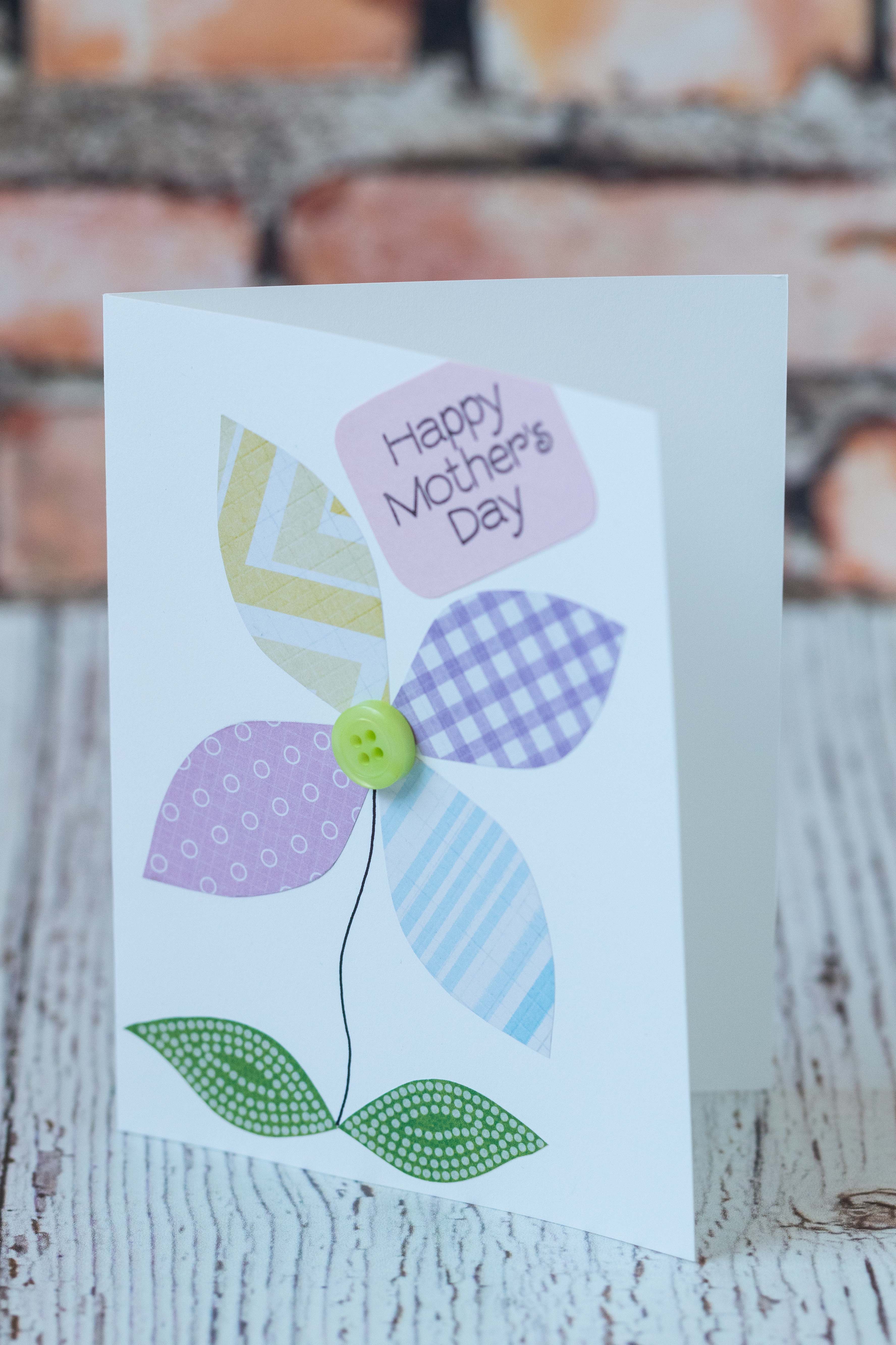 10 Simple DIY Mother's Day Cards | https://www.roseclearfield.com