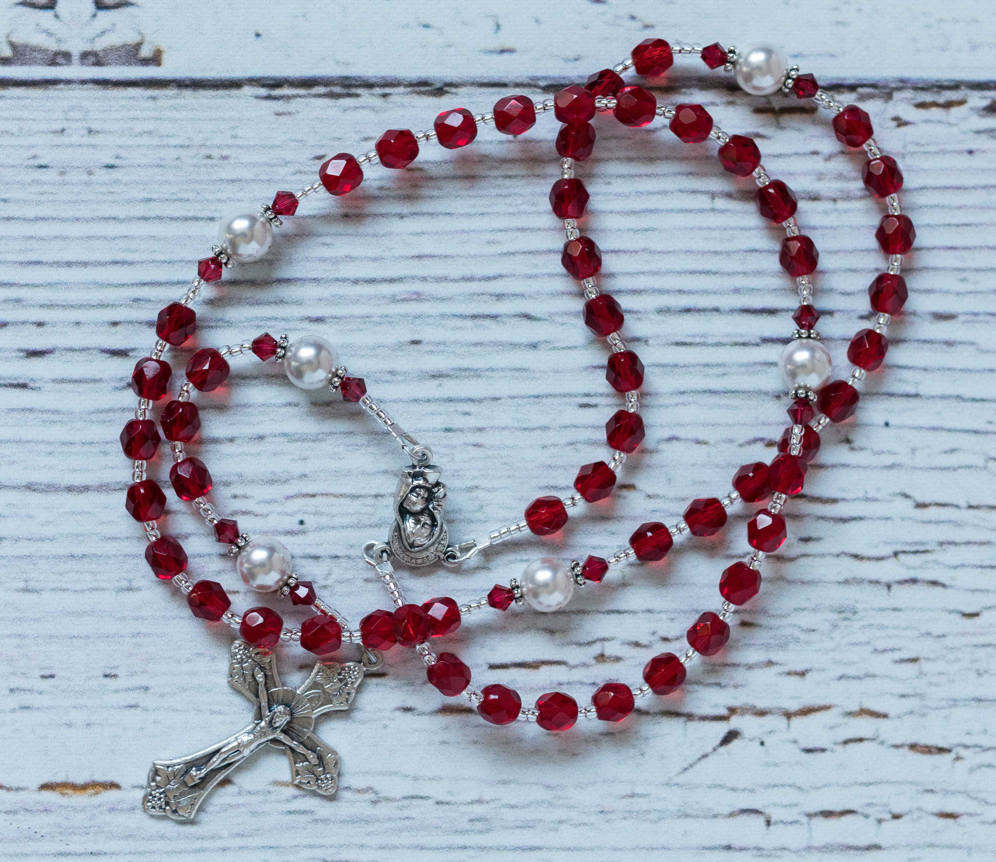 Mother's Day Gift Ideas for Birth Moms - Custom Rosary via RosaryGardenCathy on Etsy | https://www.roseclearfield.com