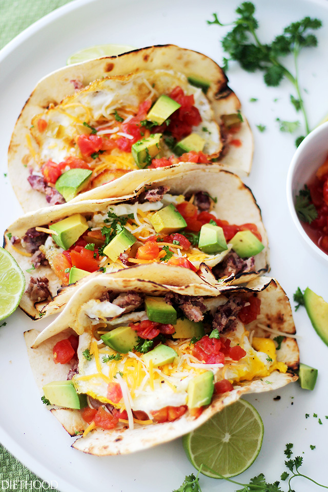 Breakfast for Dinner Ideas - Huevos Rancheros Tacos via Diethood | https://www.roseclearfield.com