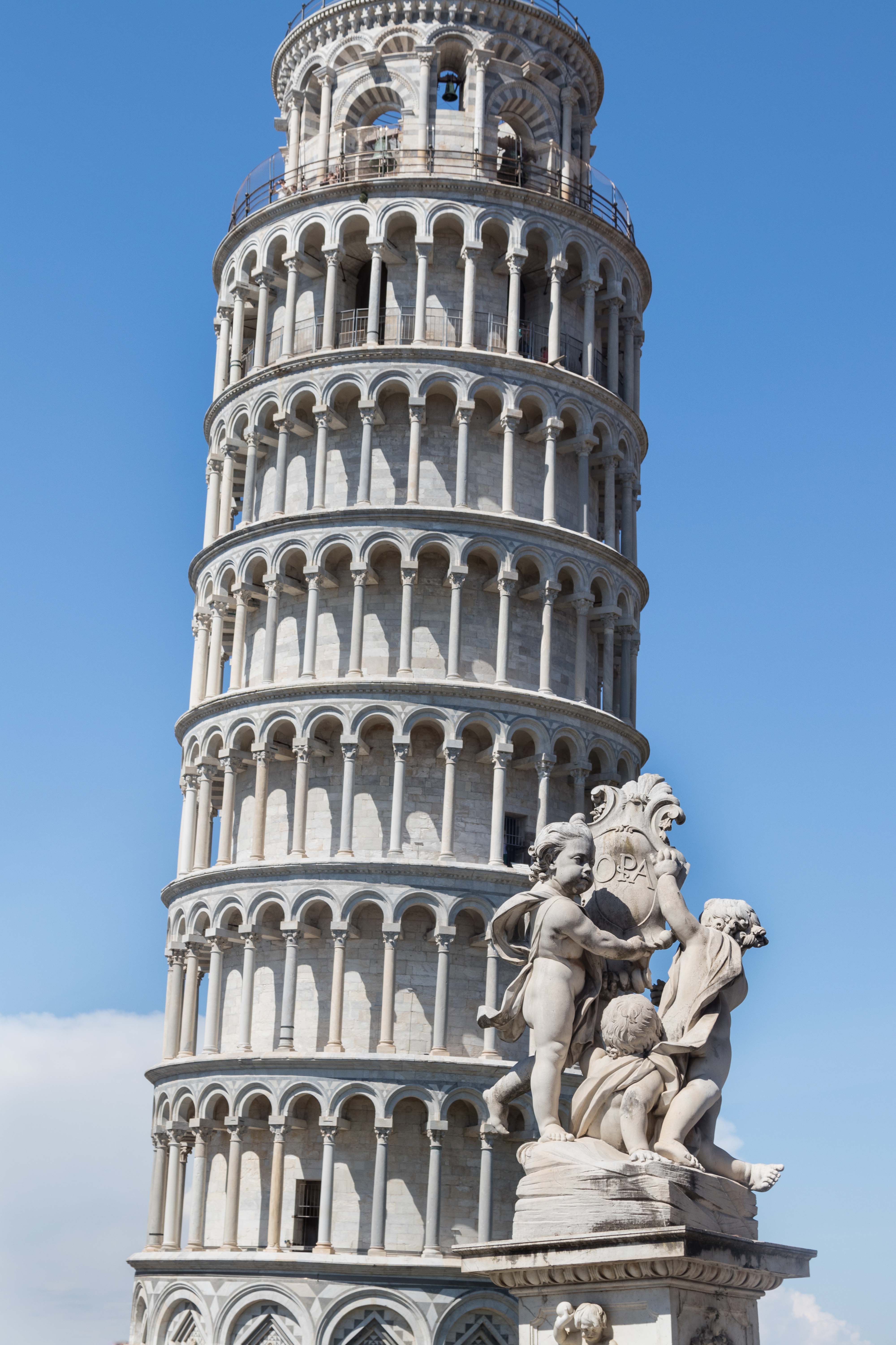 Mediterranean Cruise - Pisa, Italy | https://www.roseclearfield.com