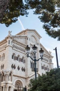 Mediterranean Cruise: the French Riviera | https://www.roseclearfield.com