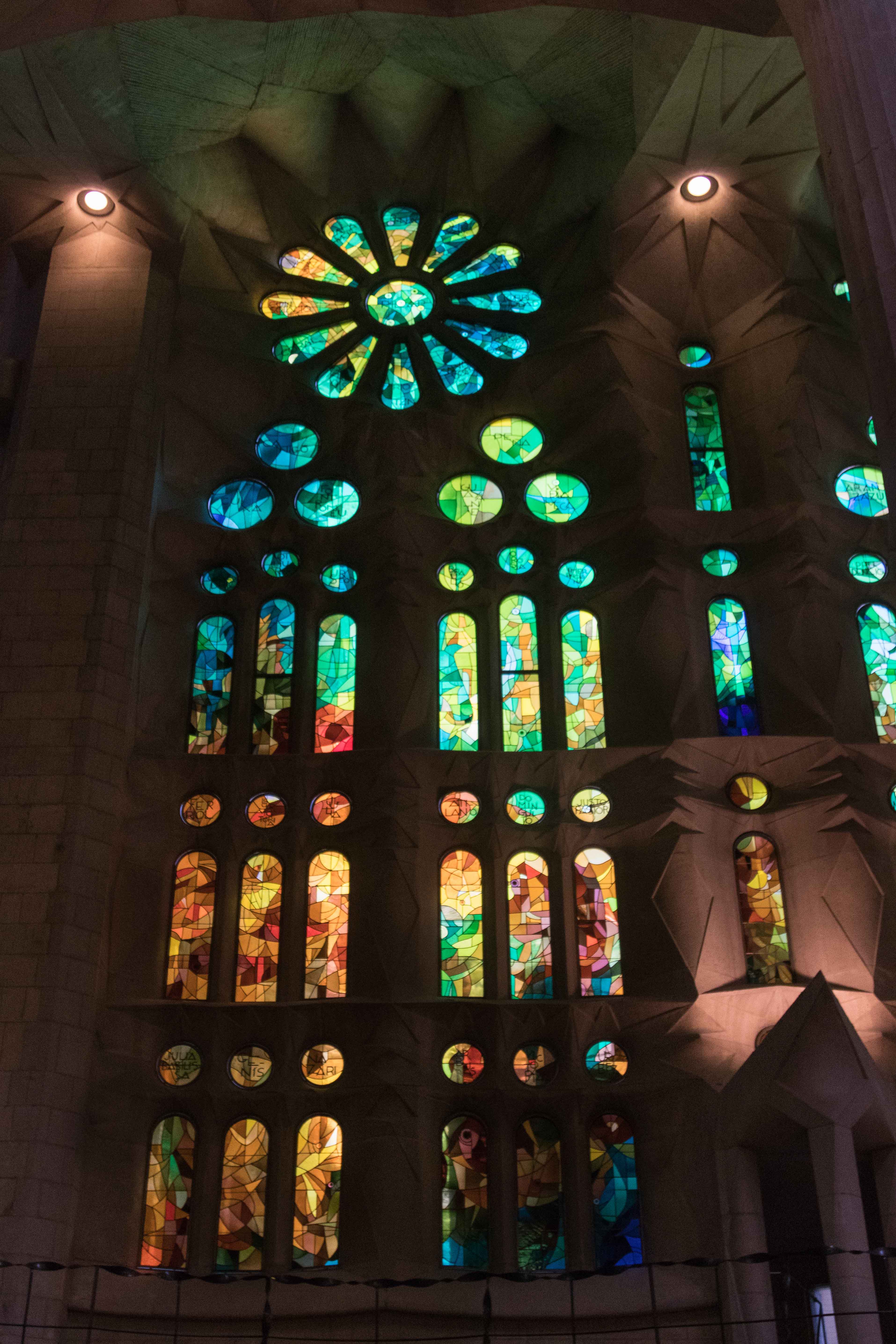 Barcelona Sagrada Familia Interior | https://www.roseclearfield.com