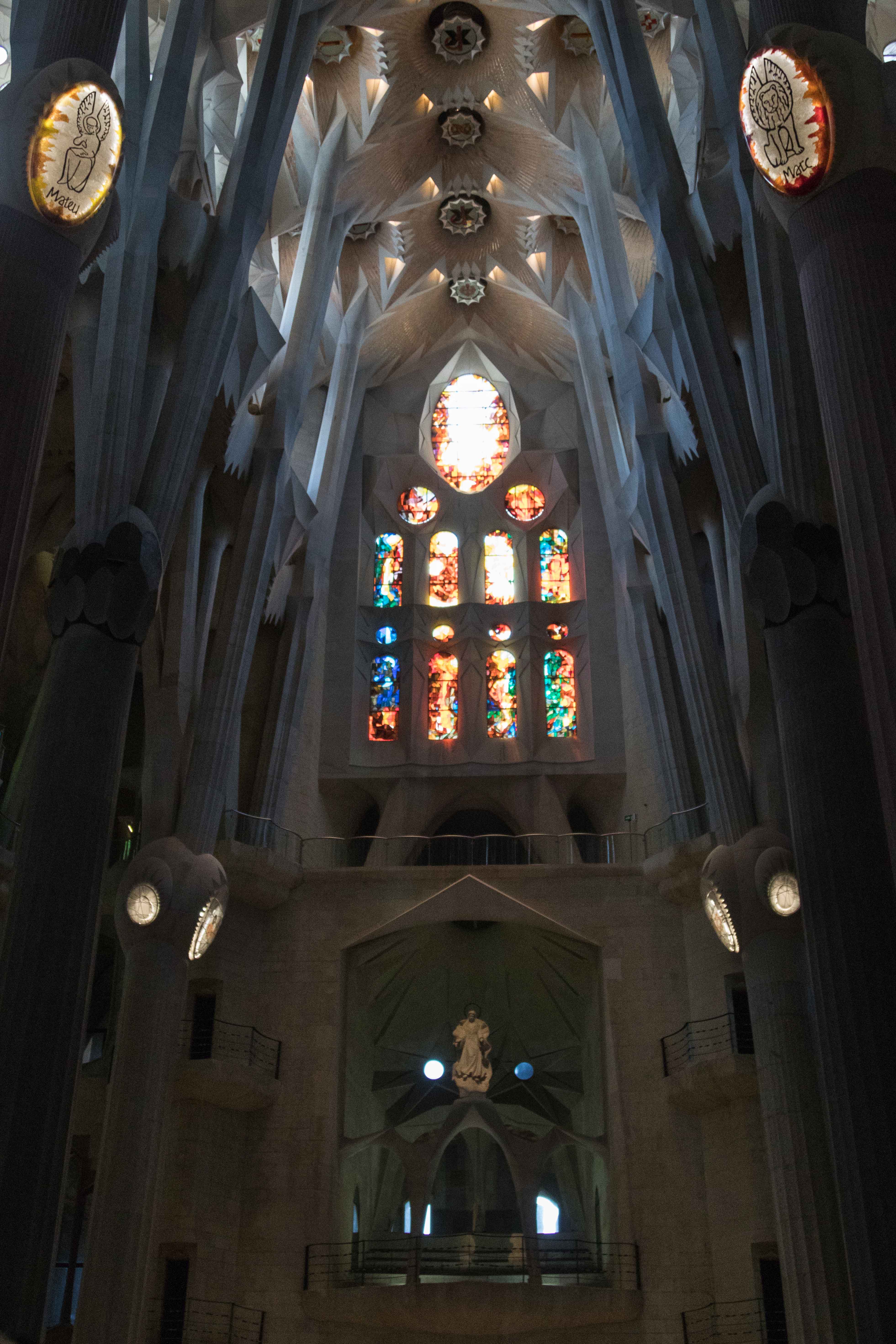 Barcelona Sagrada Familia Interior | https://www.roseclearfield.com